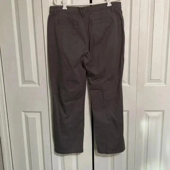 Gloria Vanderbilt gray pants - Picture 4 of 12